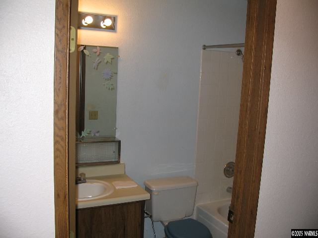 2390 Tripp, Unit 9 Reno, NV 89512 - Photo 6 of 9 Photo 6