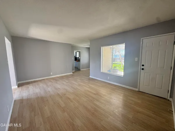 $2,600 | 44151 Hardwood Avenue, Lancaster, CA 93534