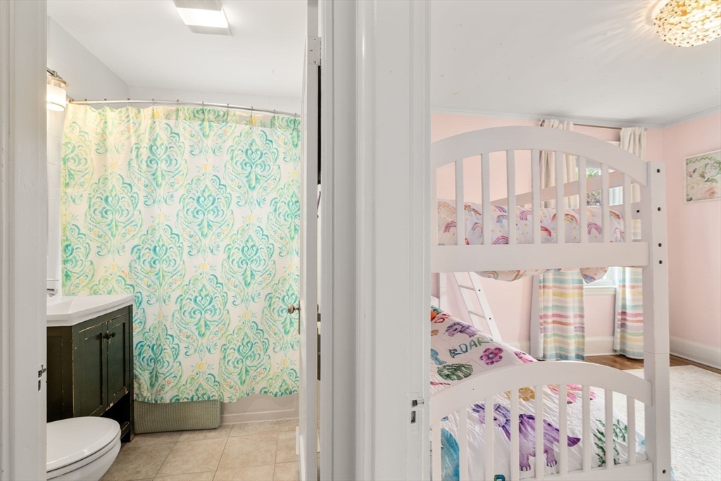 1504 Centre Street, Unit 1 Boston, MA 02131 - Photo 26 of 31