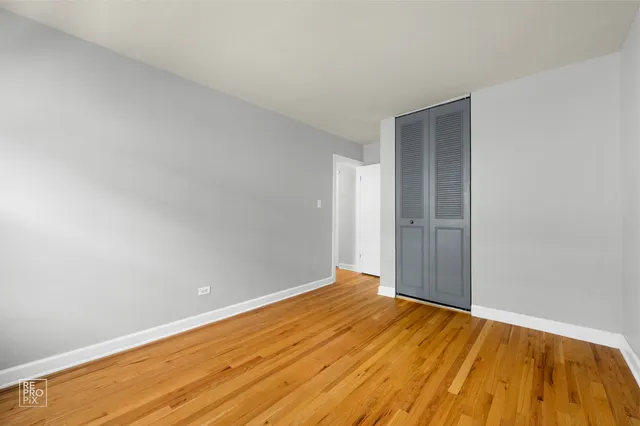 $239,900 | 81 6th Avenue, Unit 202, La Grange, IL 60525