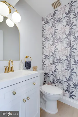 $2,950 | 6449 Birch Leaf Court, Burke, VA 22015