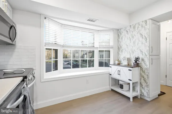 $2,950 | 6449 Birch Leaf Court, Burke, VA 22015