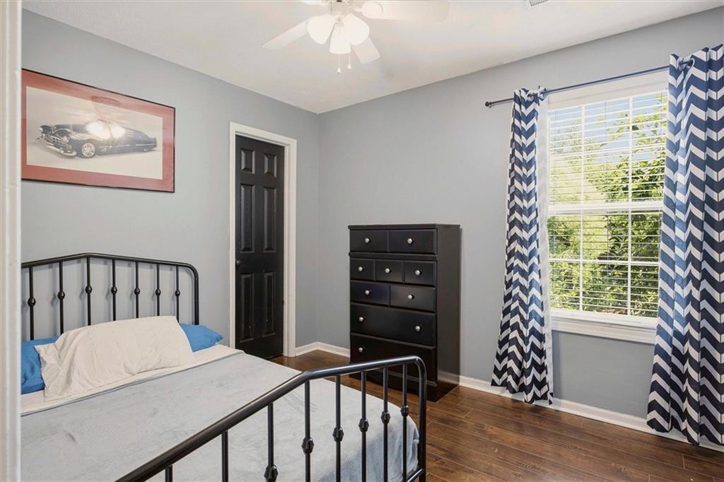 11120 Highview Road Peculiar, MO 64078 - Photo 17 of 26