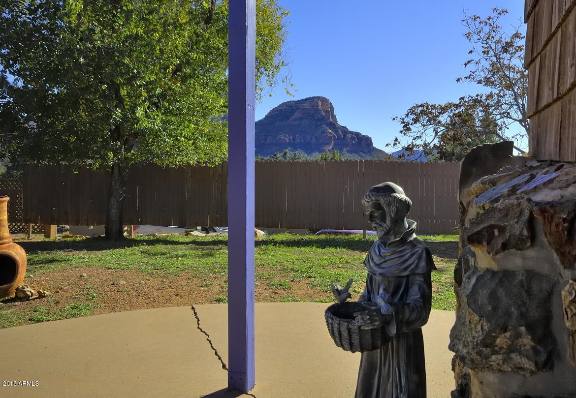 791 Brewer Road Sedona, AZ 86336 - Photo 3 of 29 Front Patio Views