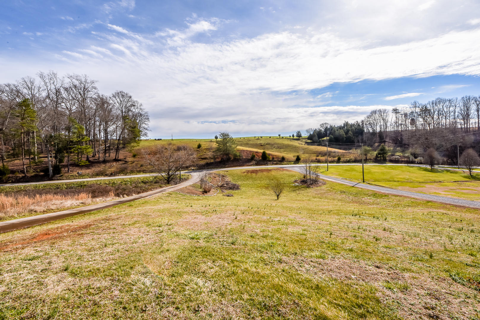1446 Sheets Hollow Road Greenback, TN 37742 - Photo 5 of 24 DSC_9059