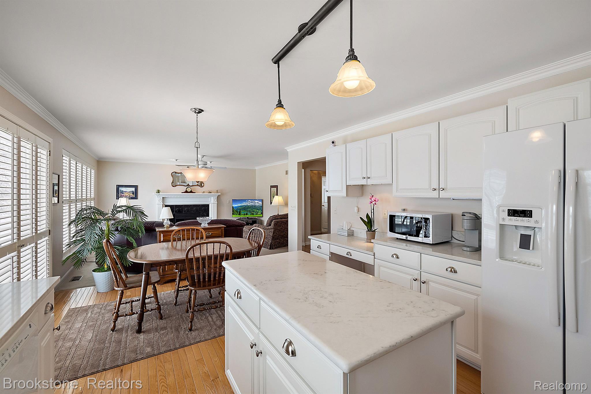 2738 Long Meadow Lane Rochester, MI 48307 - Photo 23 of 64 Gallery Image 23