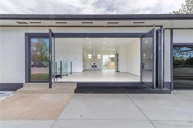 $759,000 | 6735 West 2nd Avenue, Lakewood, CO 80226