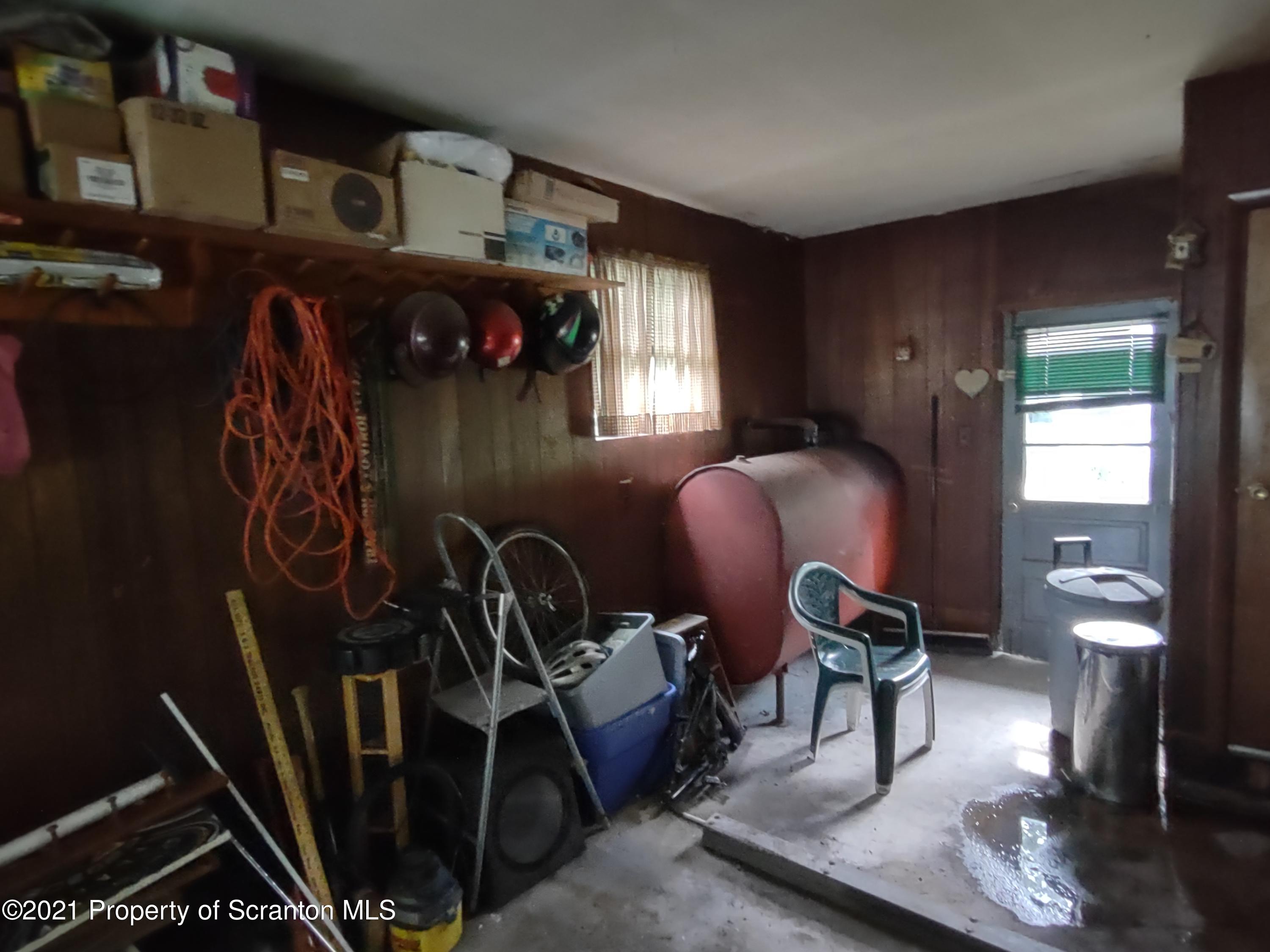 4 Sleepy Hollow Road Waymart, PA 18472 - Photo 2 of 13 Gallery Image 2