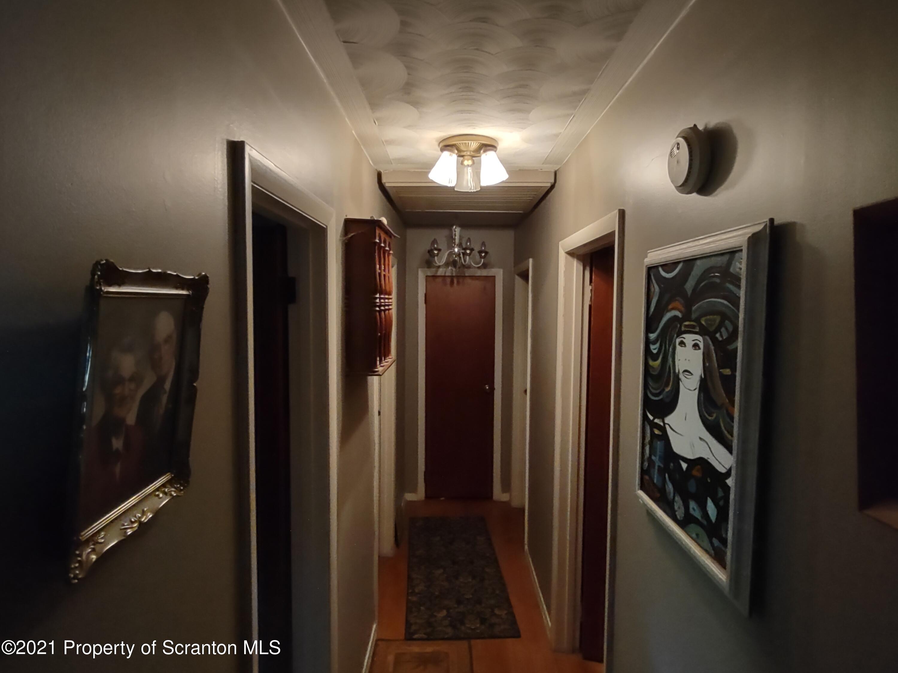 4 Sleepy Hollow Road Waymart, PA 18472 - Photo 3 of 13 Gallery Image 3