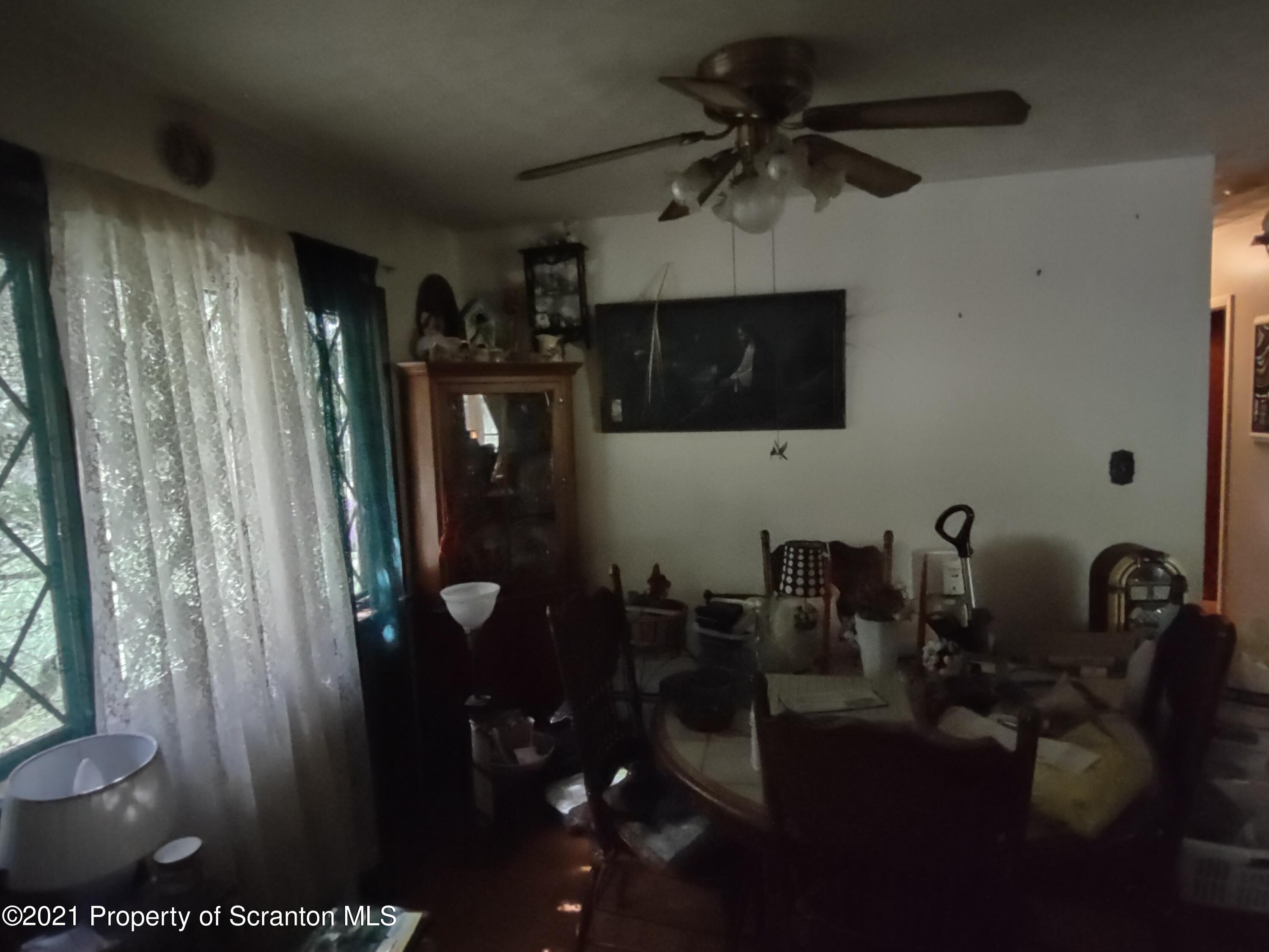 4 Sleepy Hollow Road Waymart, PA 18472 - Photo 8 of 13 Gallery Image 8