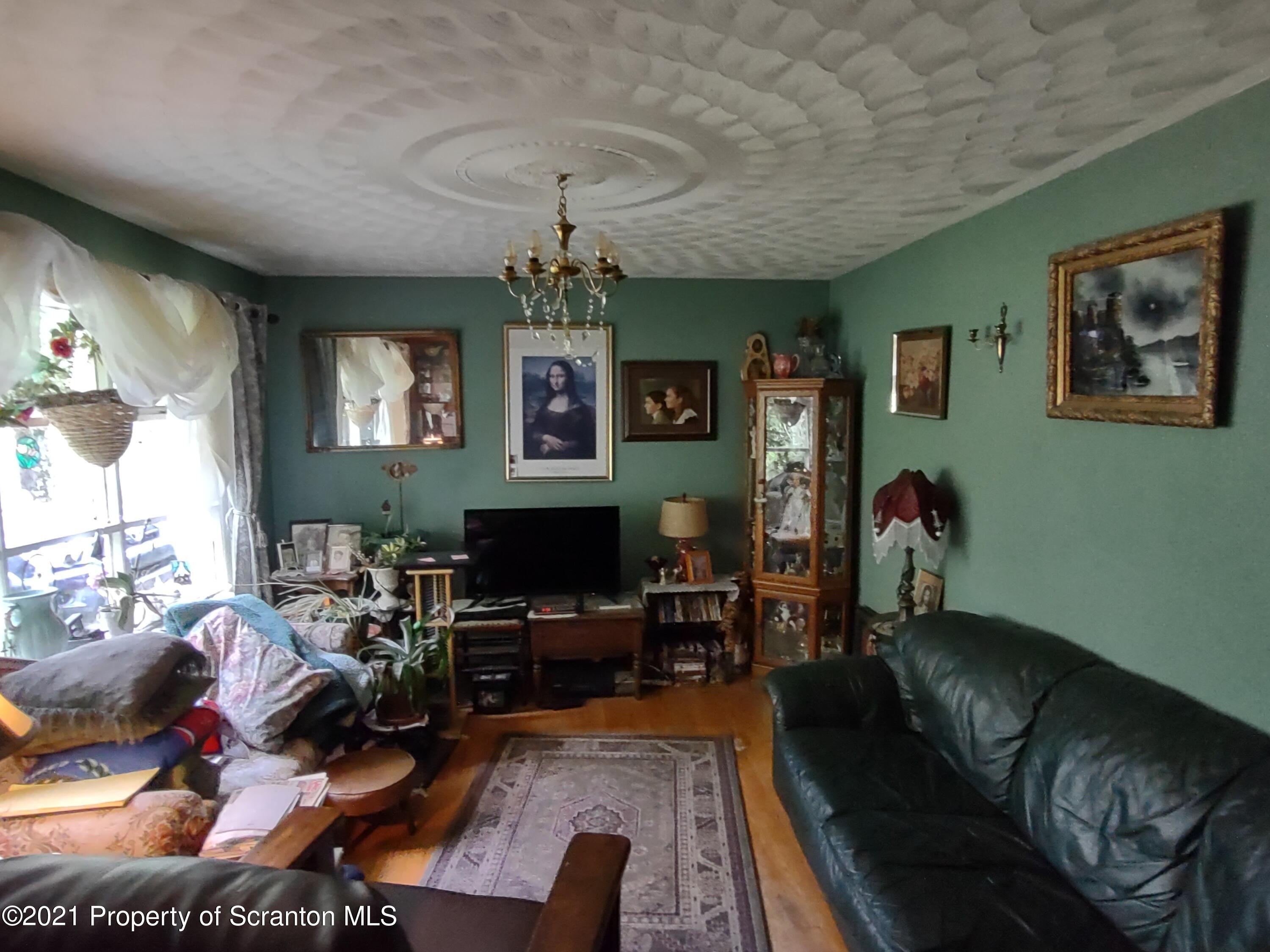 4 Sleepy Hollow Road Waymart, PA 18472 - Photo 10 of 13 Gallery Image 10