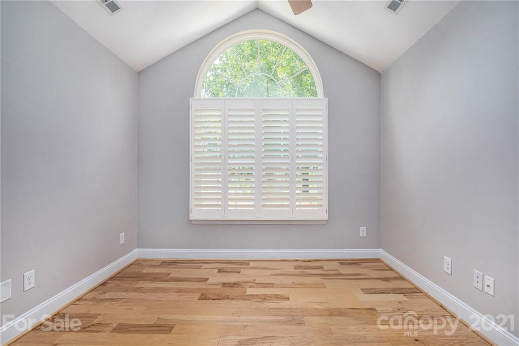 5229 Prosperity Ridge Road Charlotte, NC 28269 - Photo 14 of 40 Gallery Image 14