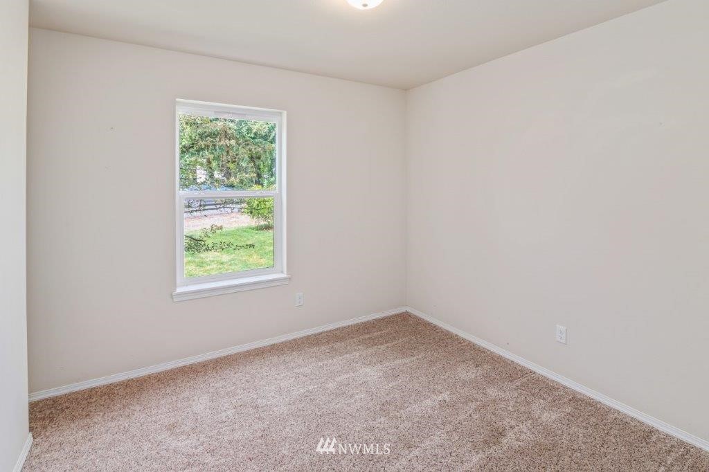 37326 Olympic View Road Northeast Hansville, WA 98340 - Photo 14 of 29 Gallery Image 14