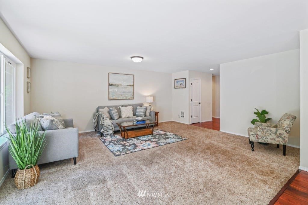 37326 Olympic View Road Northeast Hansville, WA 98340 - Photo 6 of 29 Gallery Image 6