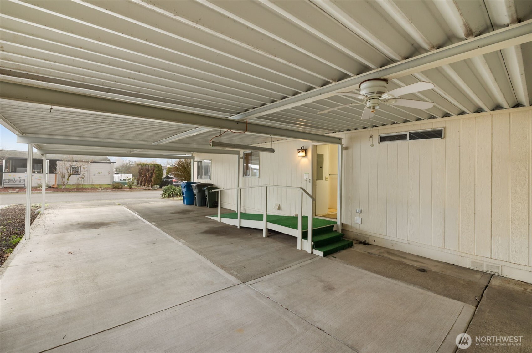 836 Harman Way South, Unit 33 Orting, WA 98360 - Photo 24 of 30 a view of garage