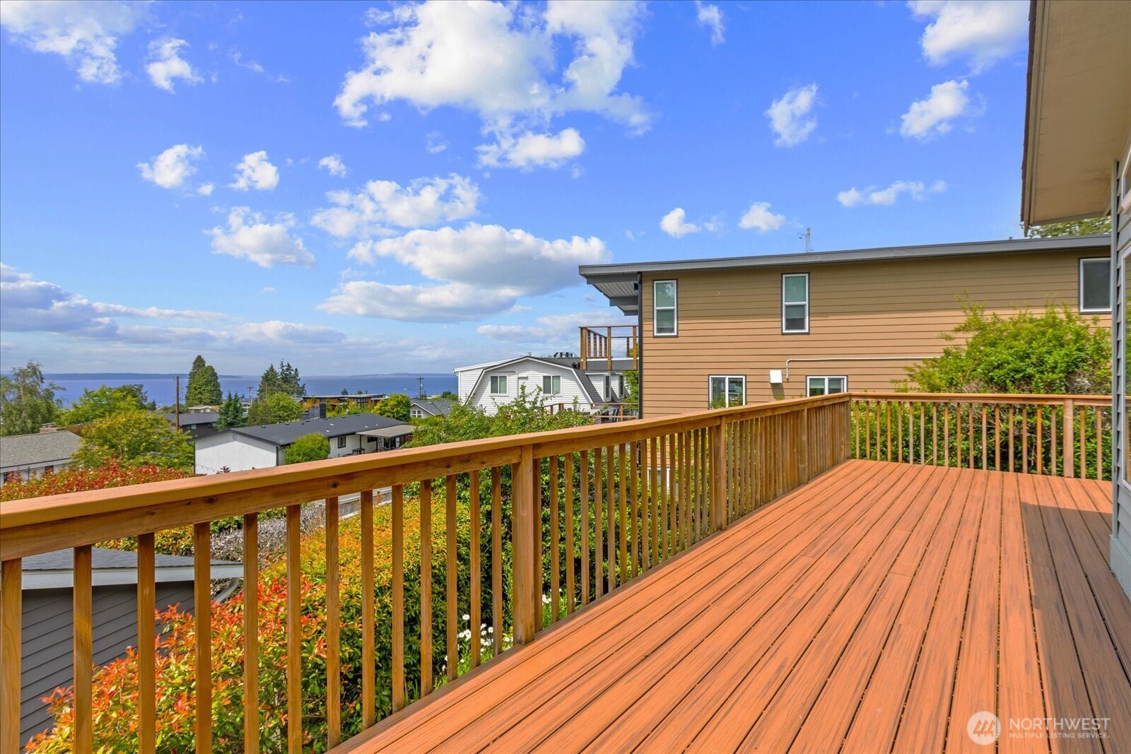 809 Spruce Place Edmonds, WA 98020 - Photo 33 of 40