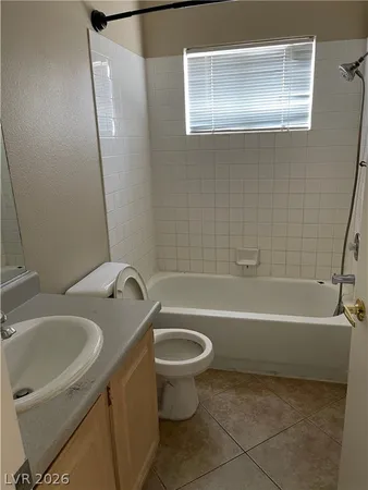 $1,645 | 5125 West Reno Avenue, Unit 2012, Las Vegas, NV 89118