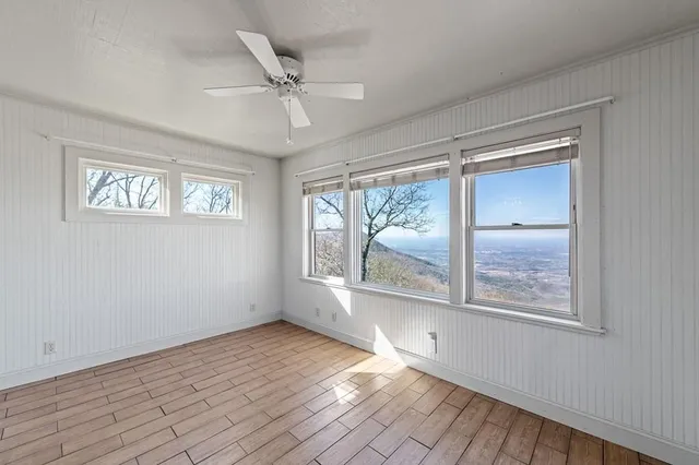 $949,777 | 9323 Highway 52, Chatsworth, GA 30705