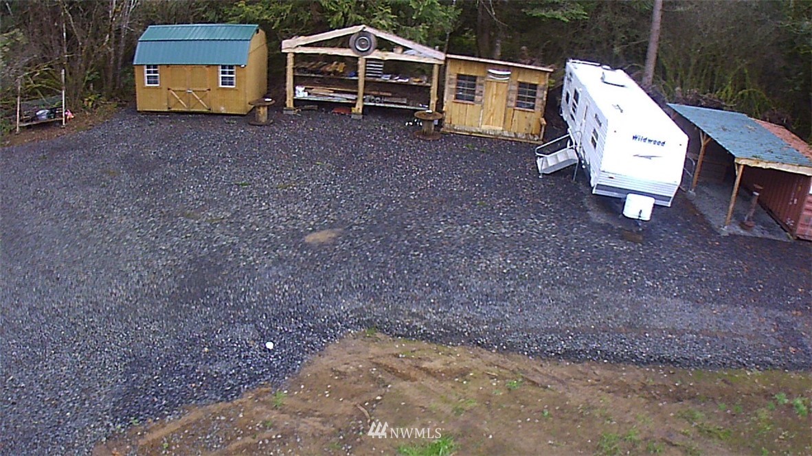 369 Hart Road, Unit 38 Winlock, WA 98596 - Photo 3 of 33 a view of a house with a yard