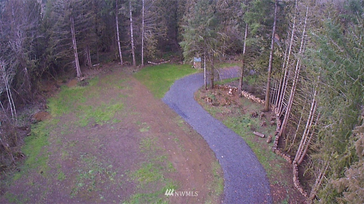 369 Hart Road, Unit 38 Winlock, WA 98596 - Photo 33 of 33 a view of a garden with a tree