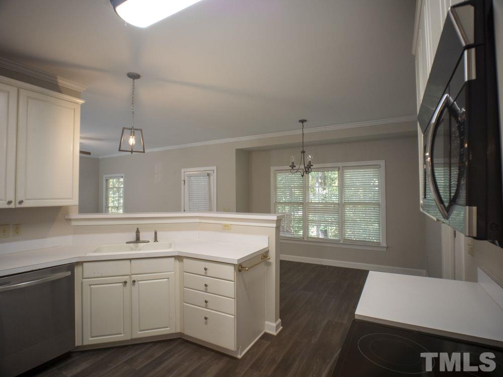 4604 Interlachen Place Raleigh, NC 27612 - Photo 7 of 30