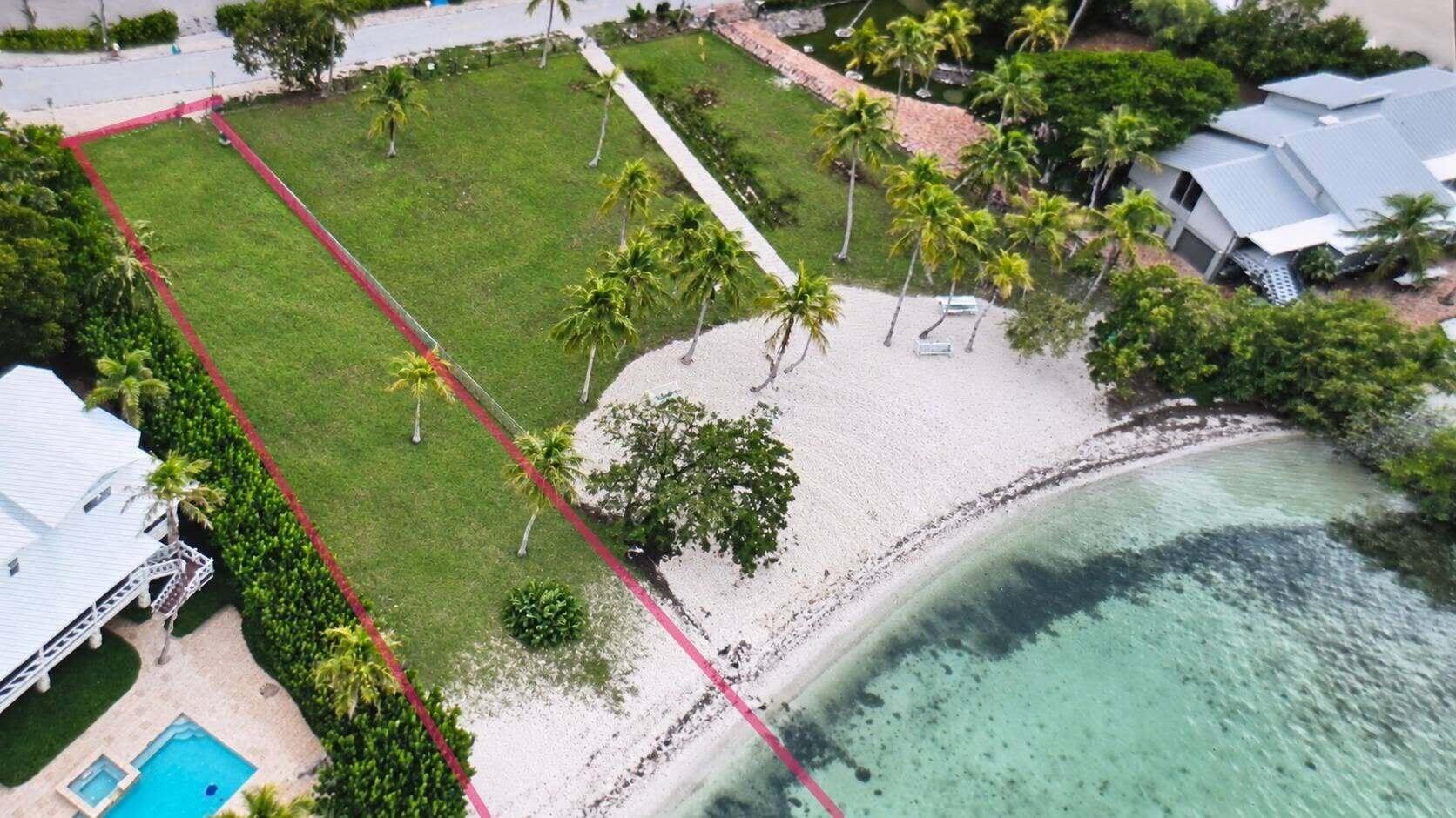41 Sunset Road Key Largo, FL 33037 - Photo 50 of 59 Public Beach