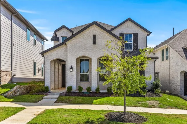 $389,900 | 2213 Stella Lane, Northlake, TX 76247