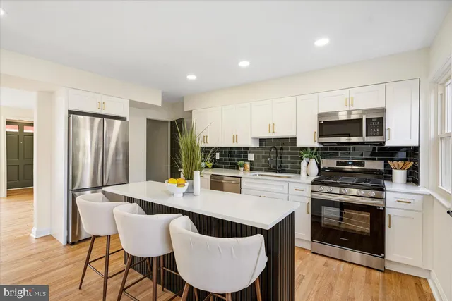 $299,900 | 1542 Kennewick Road, Baltimore, MD 21218