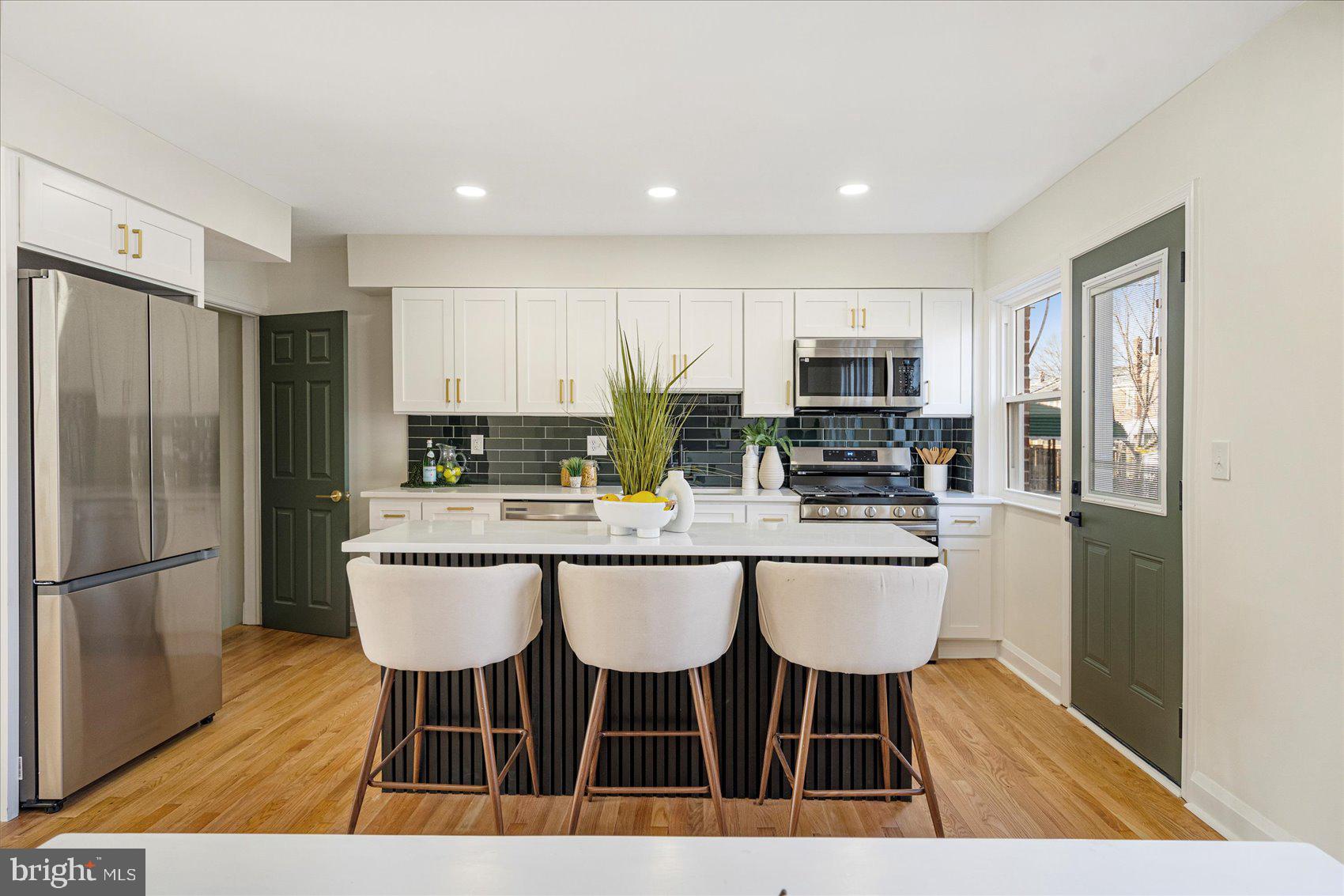 1542 Kennewick Road Baltimore, MD 21218 - Photo 14 of 44