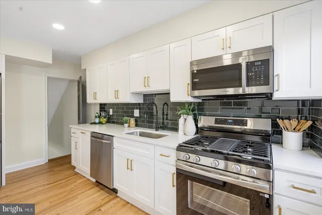 $299,900 | 1542 Kennewick Road, Baltimore, MD 21218