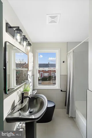 $299,900 | 1542 Kennewick Road, Baltimore, MD 21218