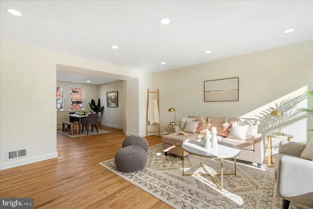 $299,900 | 1542 Kennewick Road, Baltimore, MD 21218