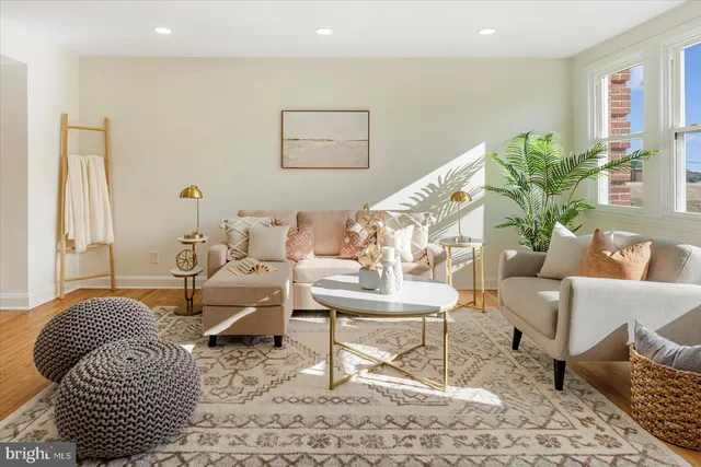 $299,900 | 1542 Kennewick Road, Baltimore, MD 21218