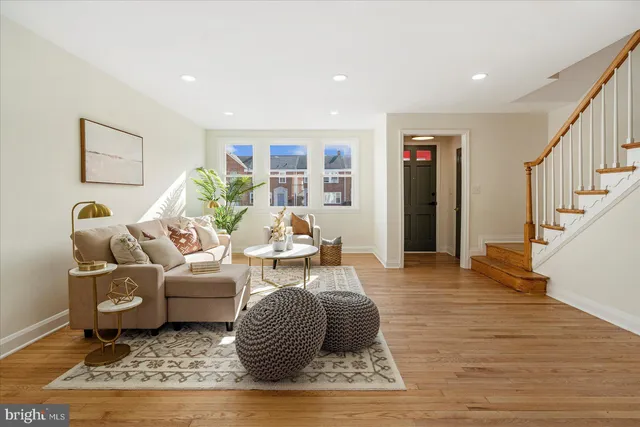 $299,900 | 1542 Kennewick Road, Baltimore, MD 21218