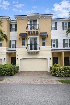 $4,350 | 556 North West 39th Circle, Boca Raton, FL 33431