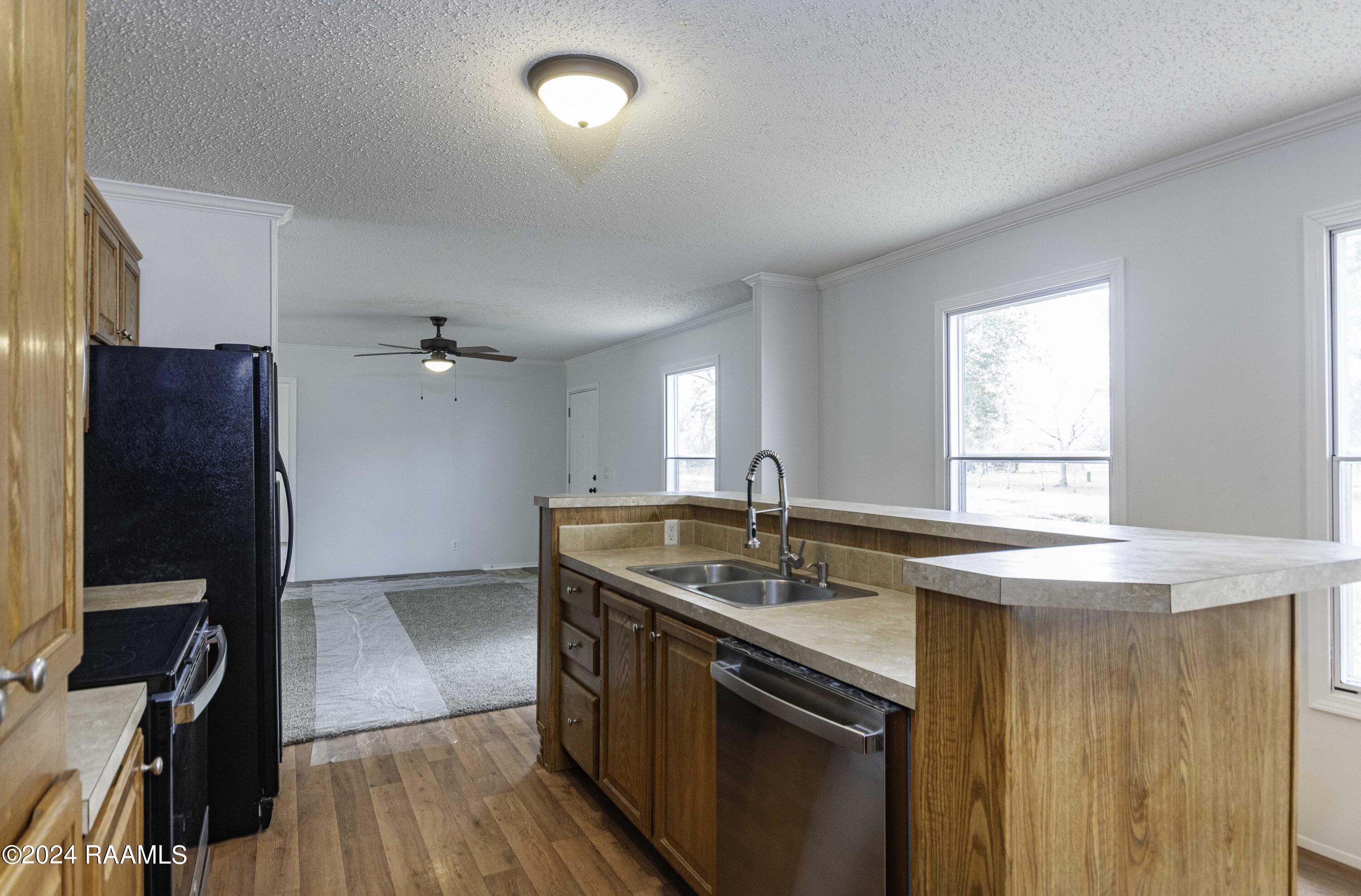109 Reggie Road Duson, LA 70529 - Photo 9 of 34 Kitchen