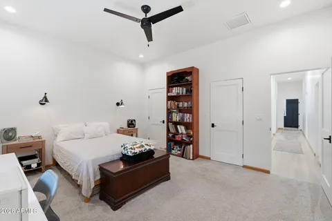 $949,000 | 43131 North 20th Street, New River, AZ 85087