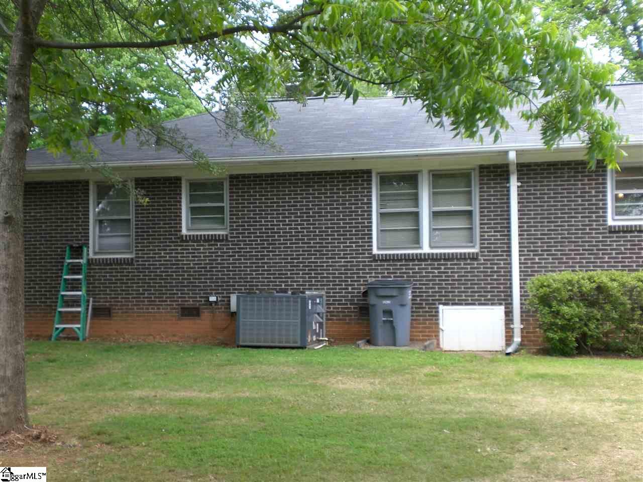 1701 West Parker Road Greenville, SC 29617 - Photo 21 of 25 Gallery Image 21