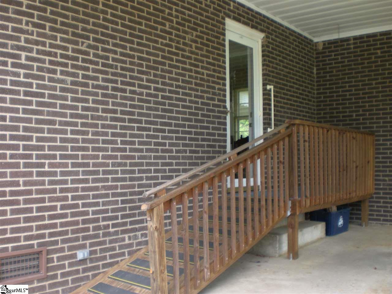 1701 West Parker Road Greenville, SC 29617 - Photo 24 of 25 Gallery Image 24