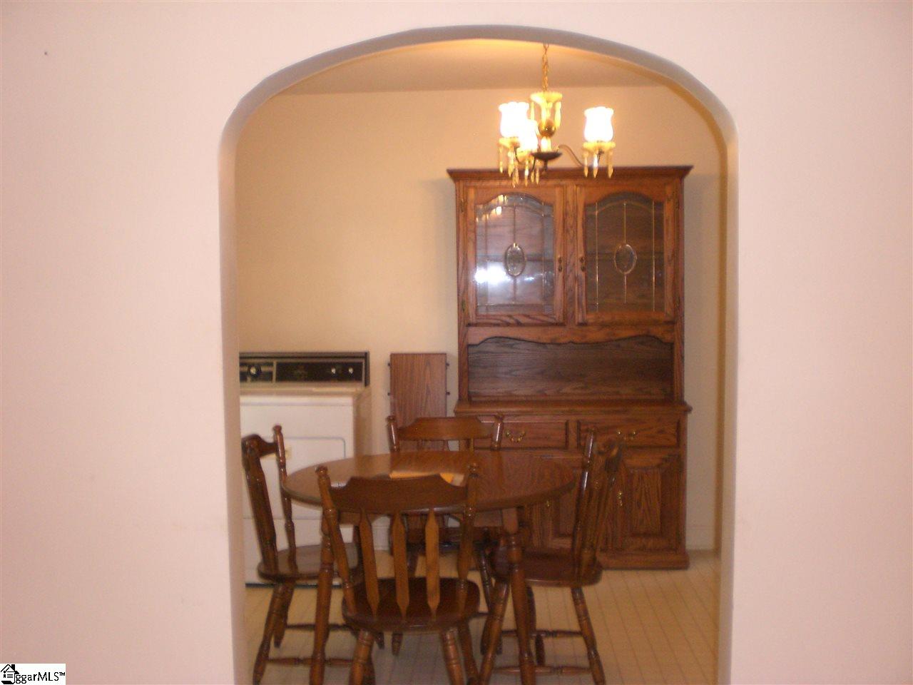 1701 West Parker Road Greenville, SC 29617 - Photo 7 of 25 Gallery Image 7