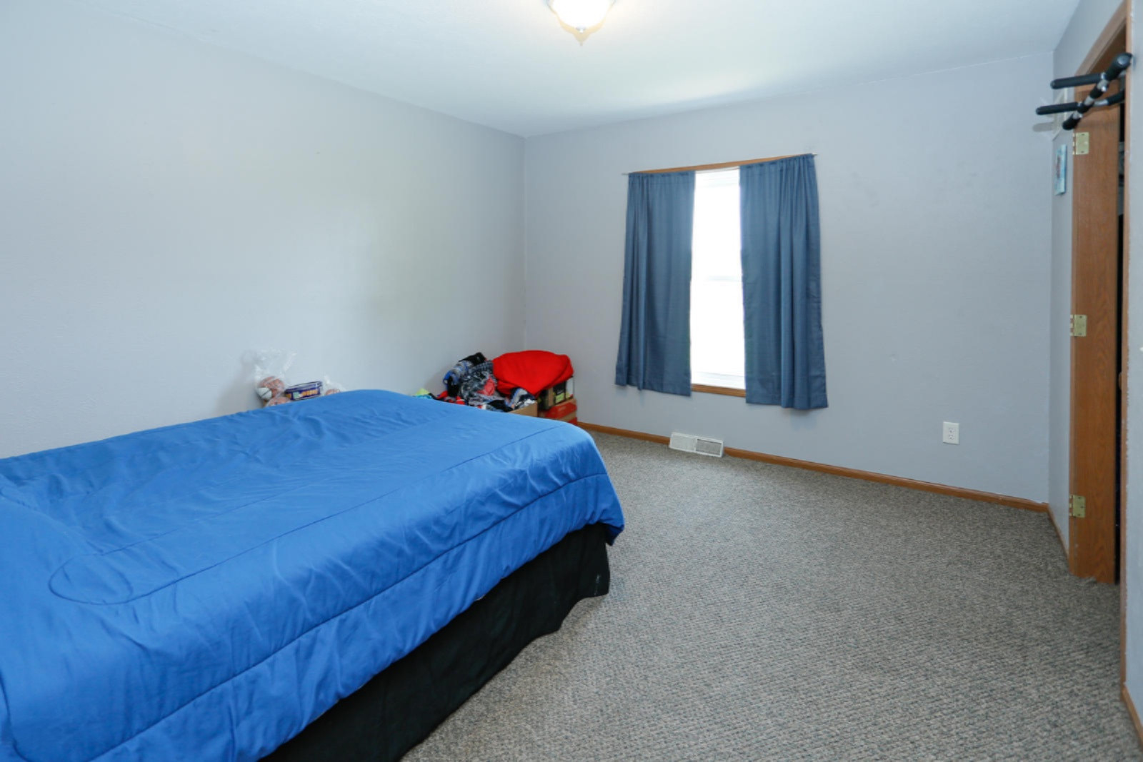 1075 Sir Knight Road Plainwell, MI 49080 - Photo 16 of 27 1075 Sir Knight Rd-116