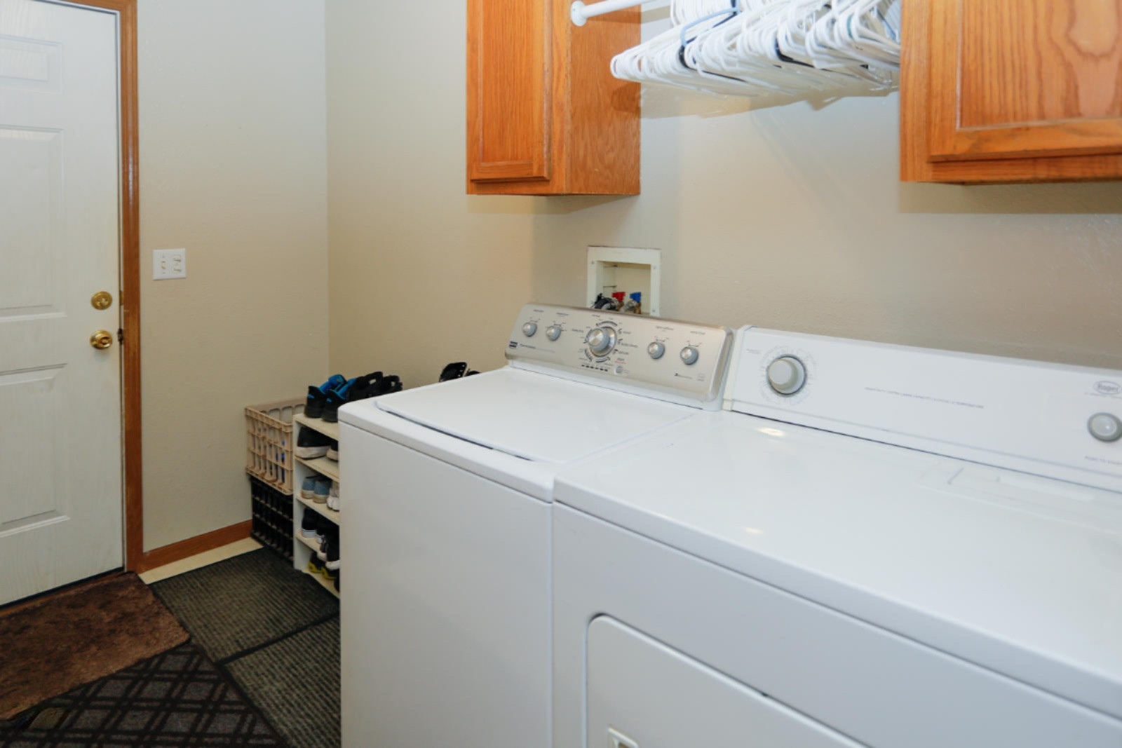 1075 Sir Knight Road Plainwell, MI 49080 - Photo 18 of 27 1075 Sir Knight Rd-118