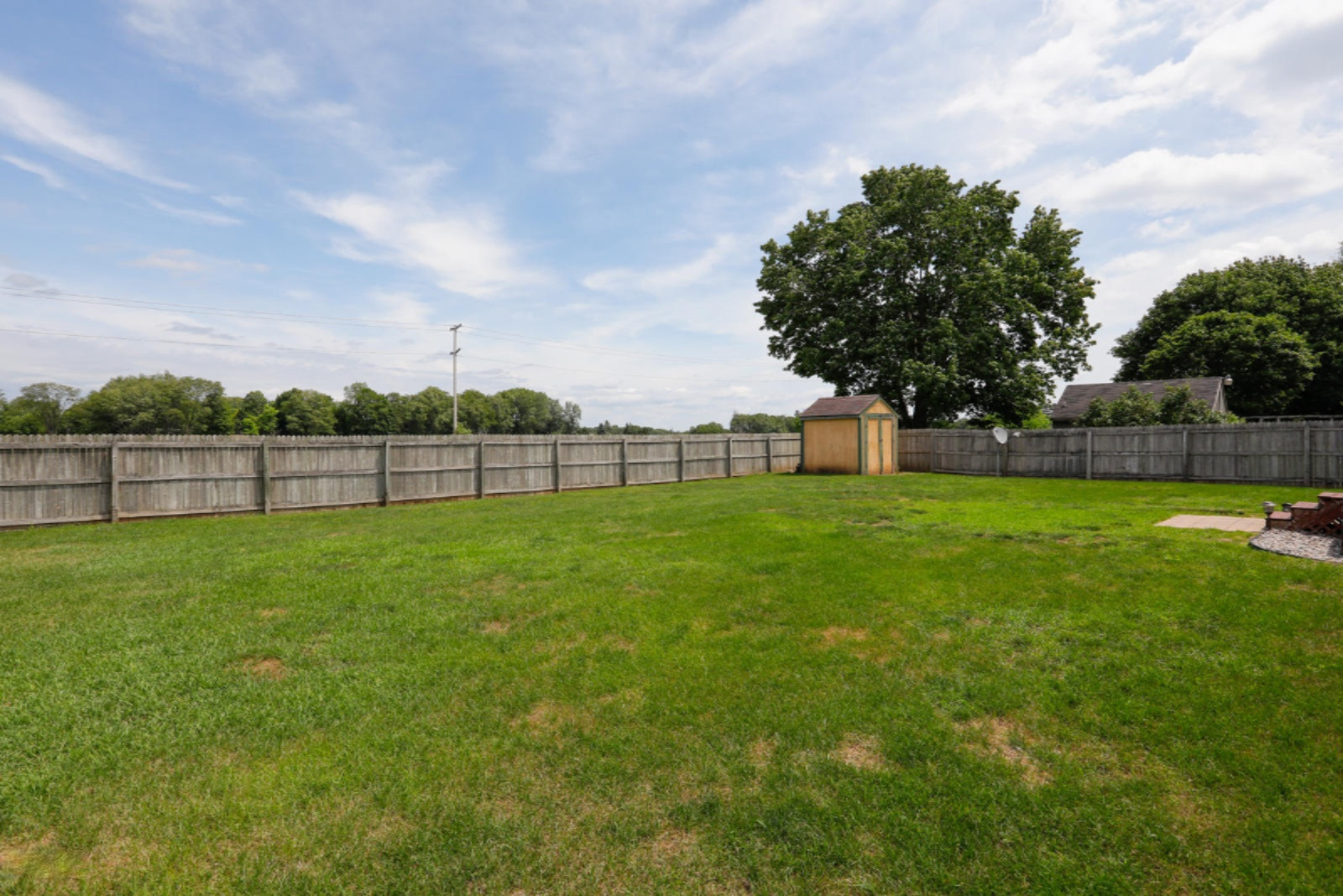 1075 Sir Knight Road Plainwell, MI 49080 - Photo 25 of 27 1075 Sir Knight Rd-125