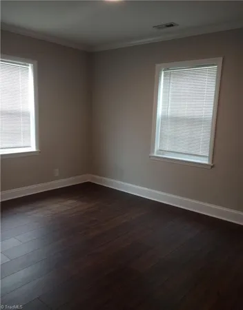 $1,350 | 419 West Vandalia Road, Greensboro, NC 27406