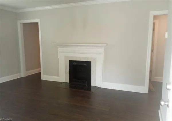 $1,350 | 419 West Vandalia Road, Greensboro, NC 27406