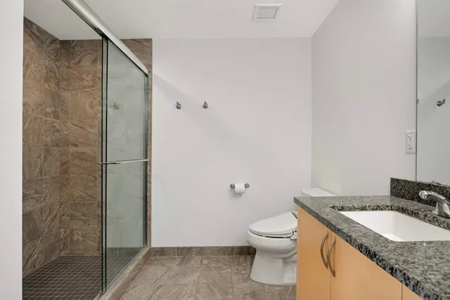 $435,000 | 1240 South 2nd Street, Unit 723, Minneapolis, MN 55415