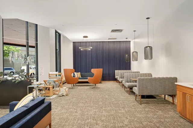 $435,000 | 1240 South 2nd Street, Unit 723, Minneapolis, MN 55415