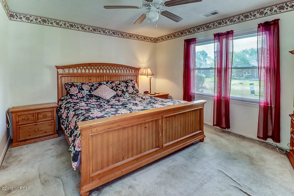 4621 Trafalgar Road Wilmington, NC 28405 - Photo 15 of 32 IMG_3532And8more