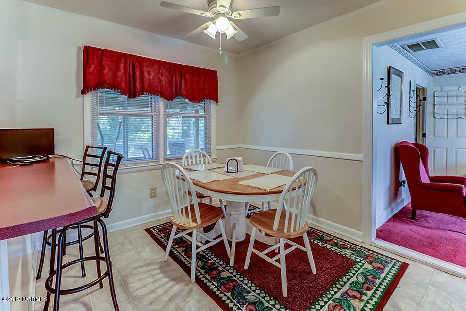 4621 Trafalgar Road Wilmington, NC 28405 - Photo 7 of 32 IMG_3415And8more