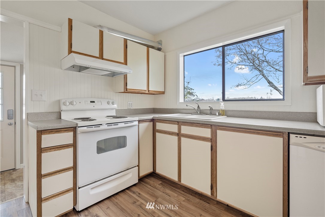 6903 Kickerville Road Ferndale, WA 98248 - Photo 18 of 39